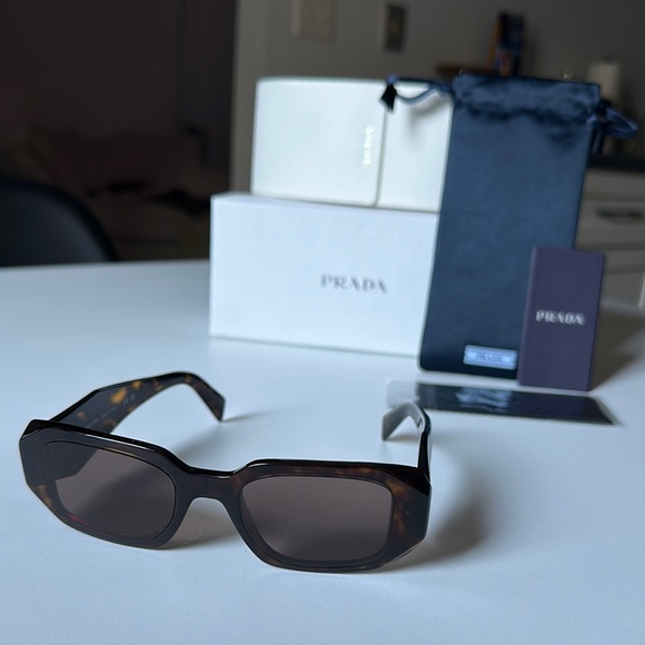 Prada Tortoise Shell Sunglasses - Picture 6 of 7